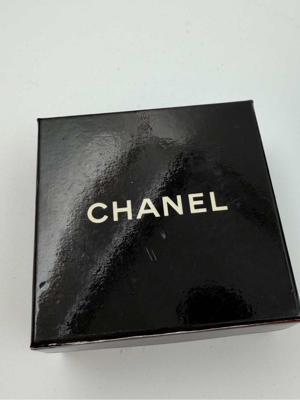 CHANEL Vintage 1991 Gold Twisted Rope CC Clip-On Earrings w/Chanel Box and COA - Picture 3 of 12